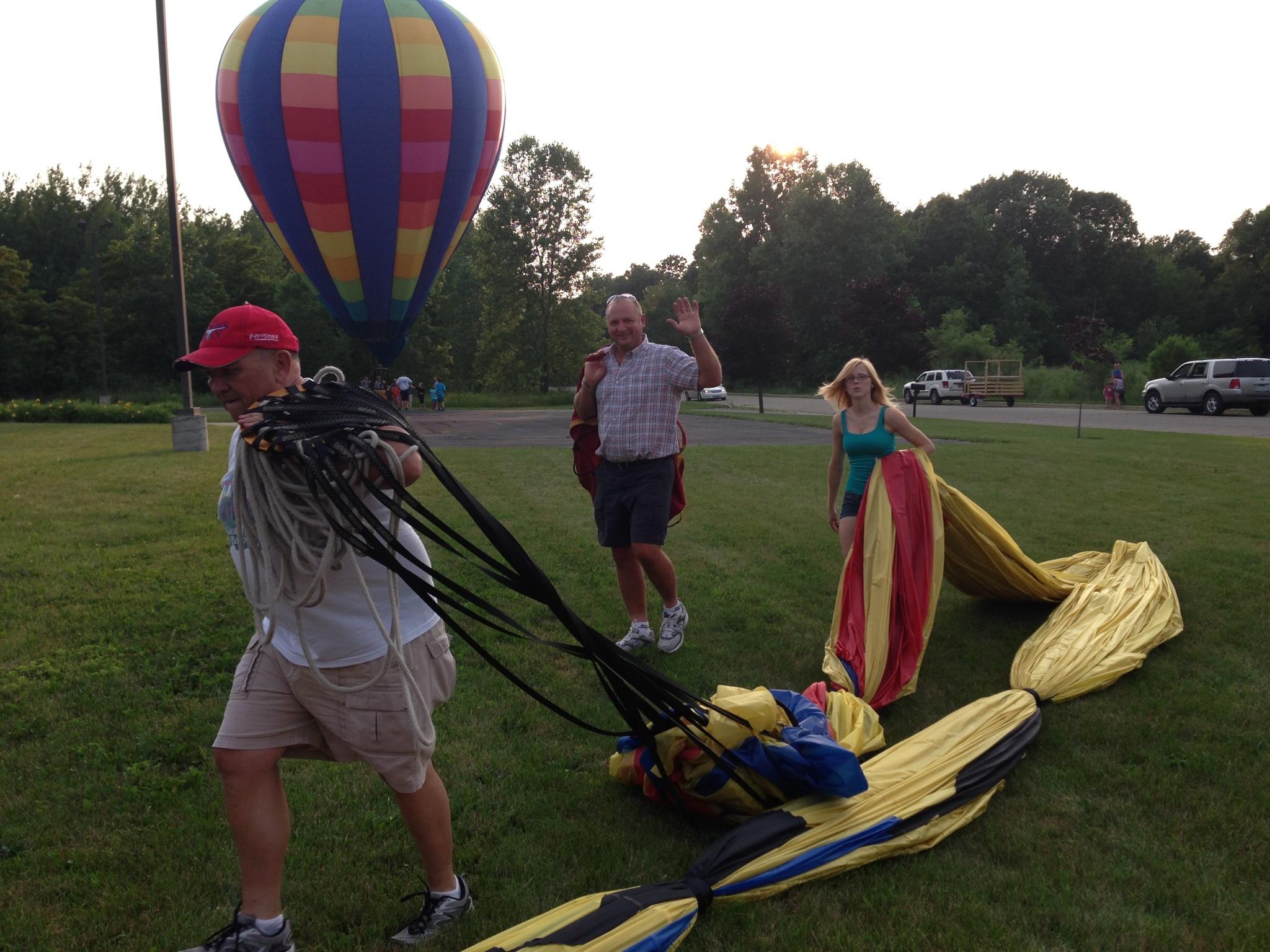 Buzzards Glory balloon crew