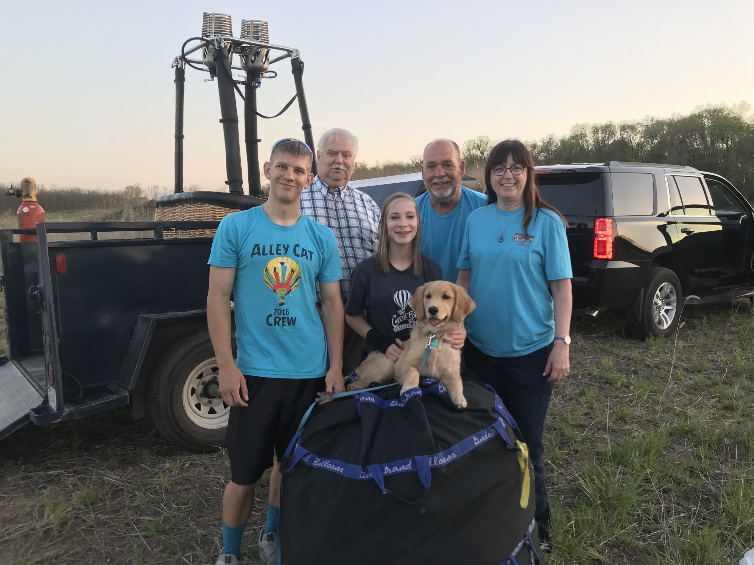 Buzzard's Glory crew after the evening flight