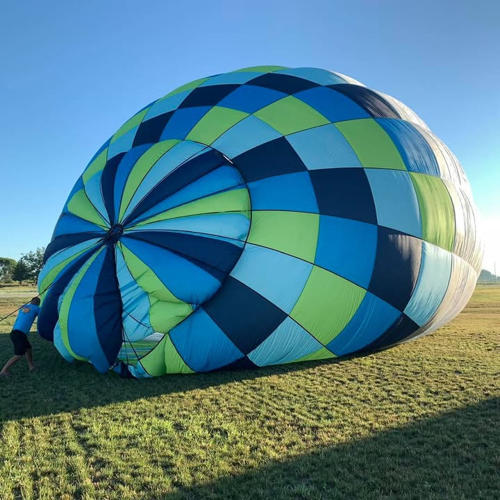Another successful ballooning adventure with Maggie.