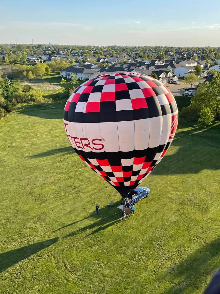 Another beautiful flight over our area last night.