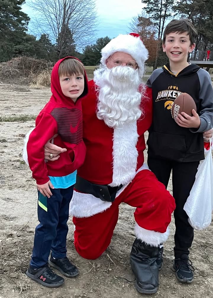 We found Santa hitching a flight in Anamosa!