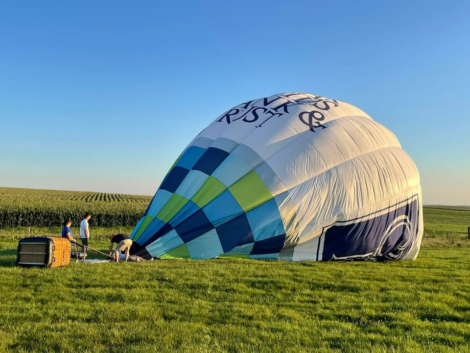 We launchd two ballons last night.