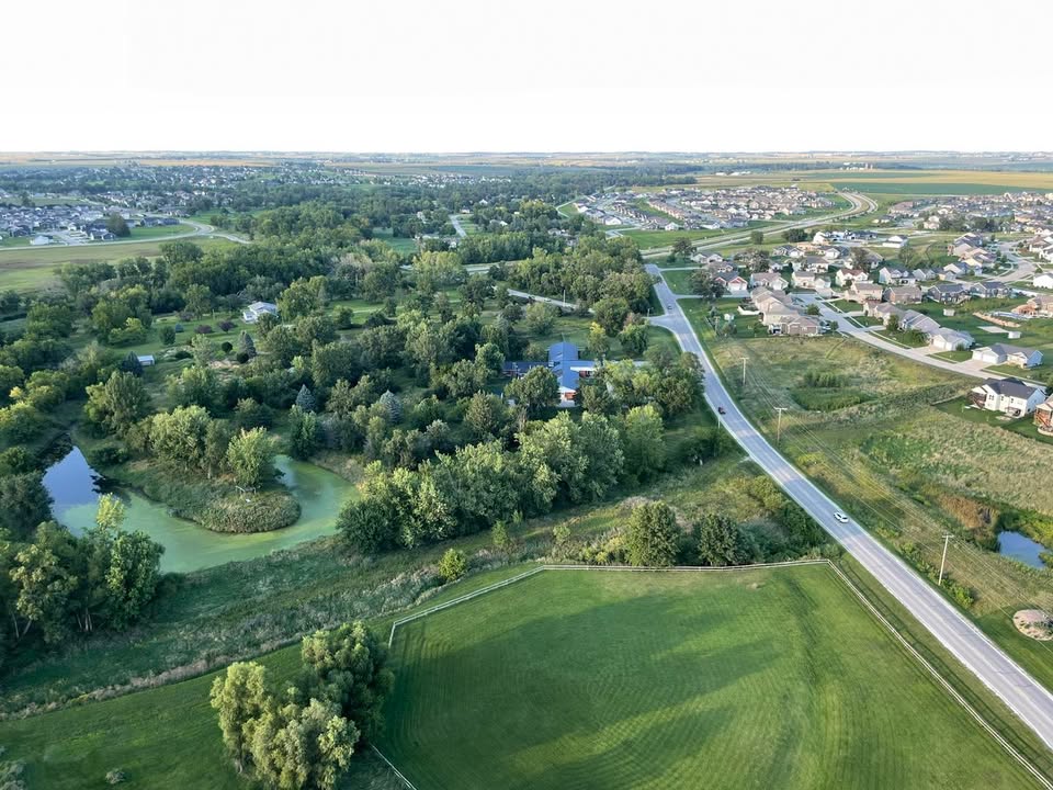 Another flight over our area last night.