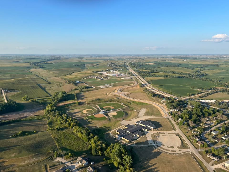 Flew in Anamosa last.