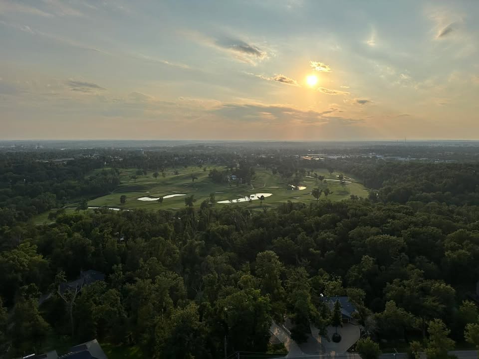Another flight over our beautiful city.