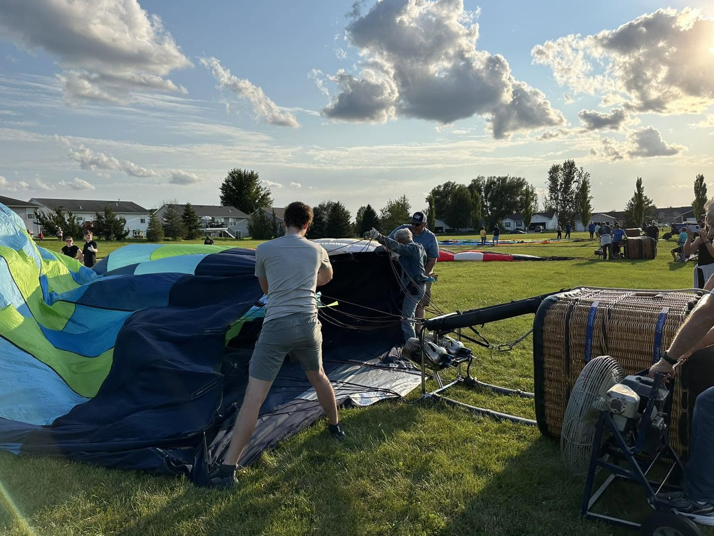 Preparing the balloon for the 40th anniversary flight